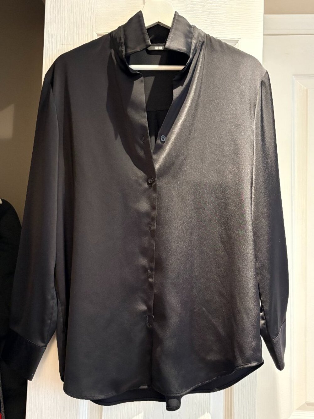 Uniqlo satin long sleeve womens M